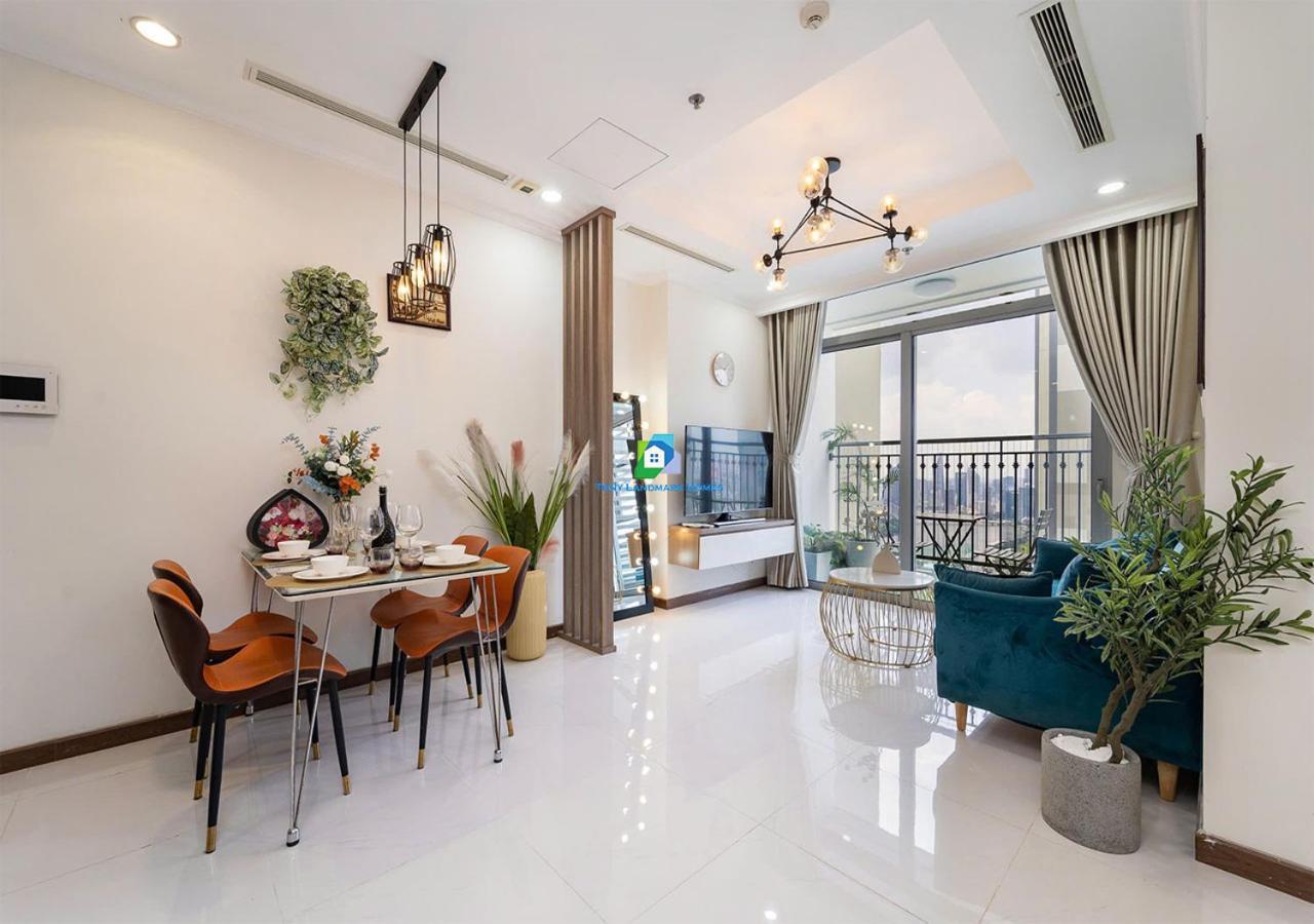 Urban Escape In Park * Ho Chi Minh City