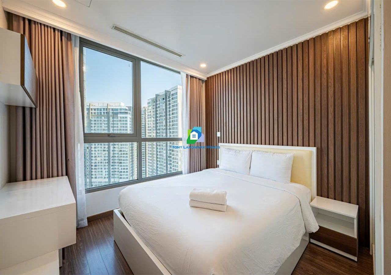 Urban Escape In Park Apartment *