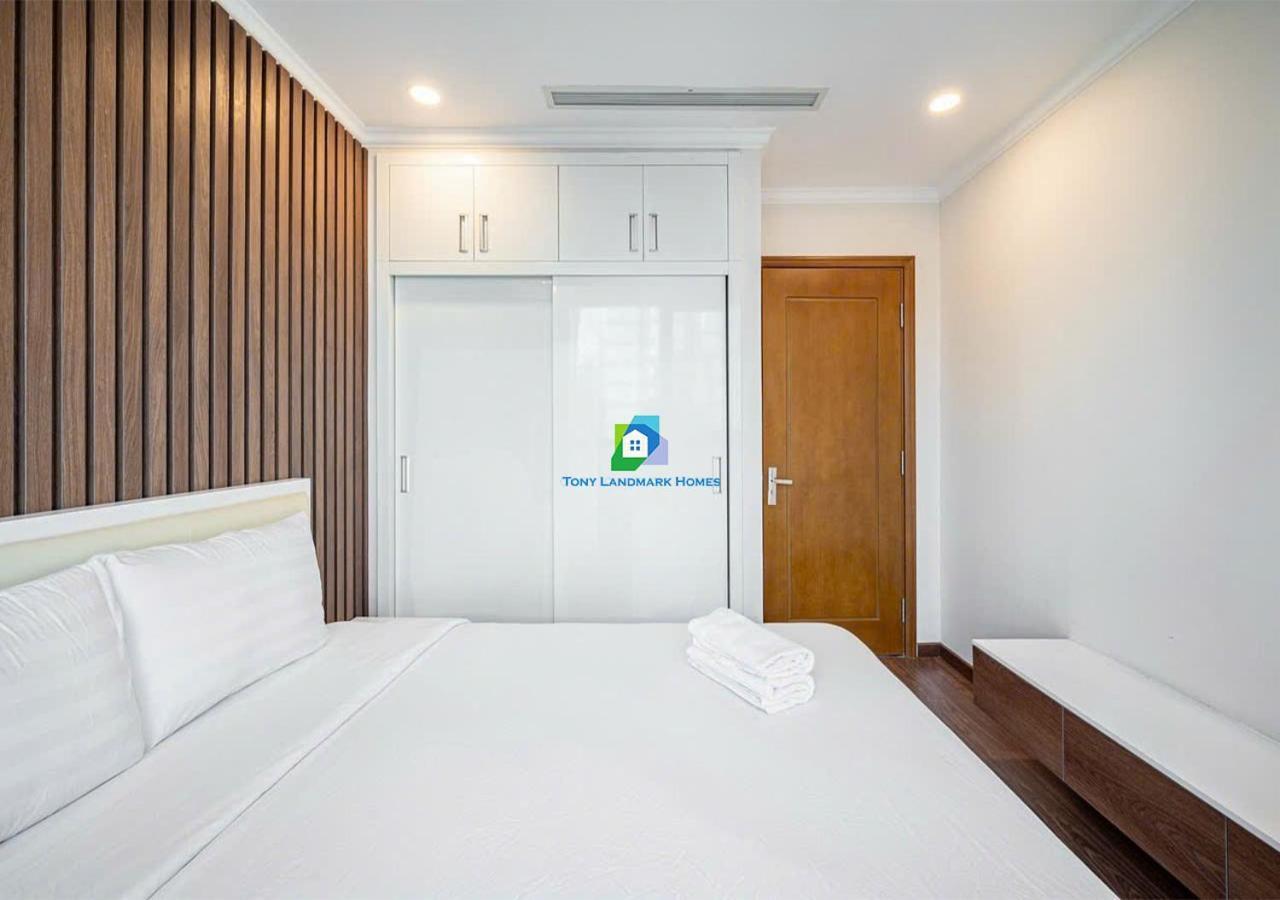 Urban Escape In Park Apartment Ho Chi Minh City