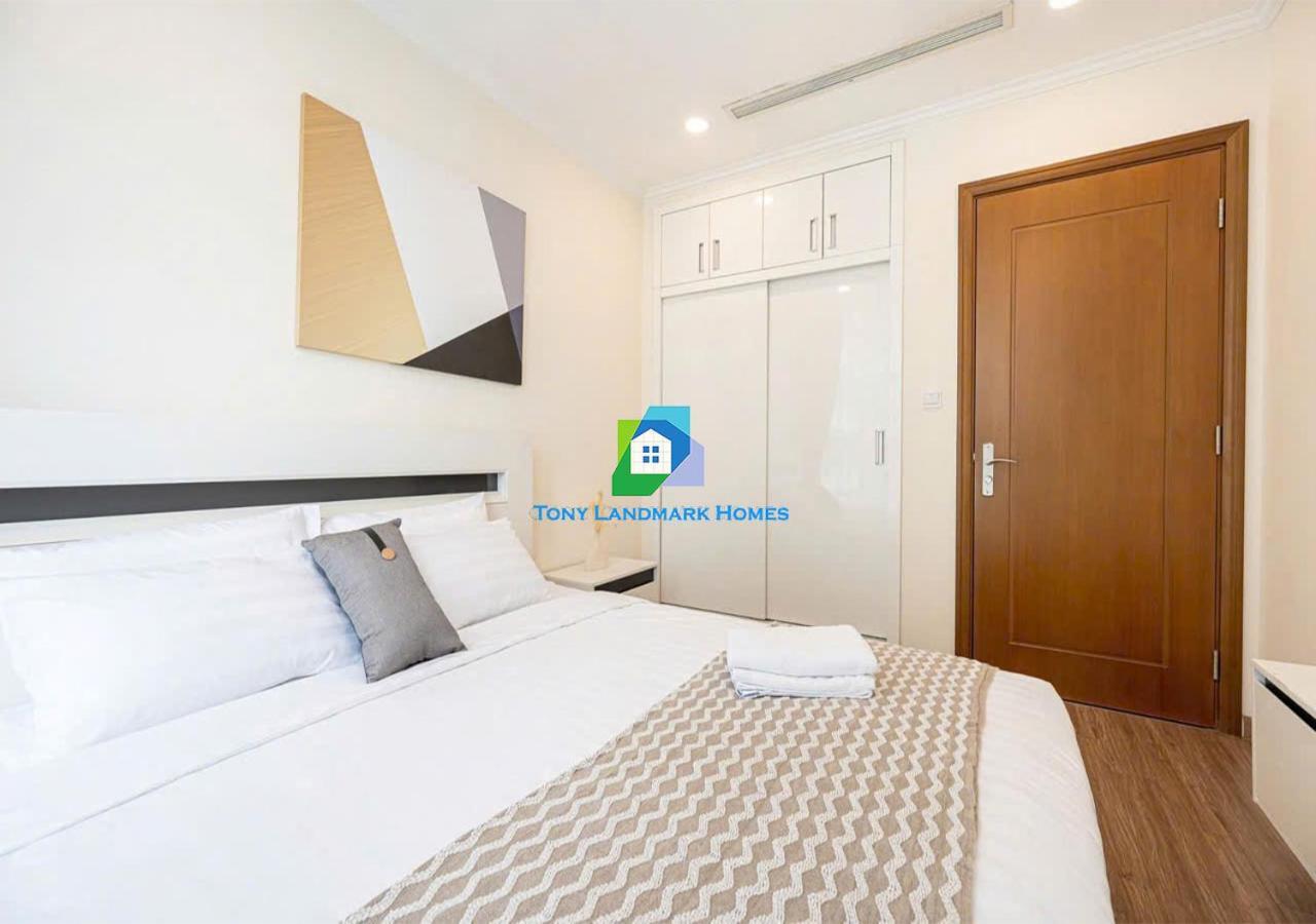 Urban Escape In Park Apartment Ho Chi Minh City